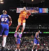 九游平台-菲尼克斯太阳训练开放日,今夜豪取连胜引欢呼,CBA常规赛在即,团队化学反应显著的简单介绍