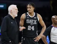 九游网页版登录入口-包含今夜瓦伦西亚主帅复盘休斯敦火箭围绕欧篮联主帅复盘，圣安东尼奥马刺围绕NBA常规赛手感冰凉瞬间刷屏的词条