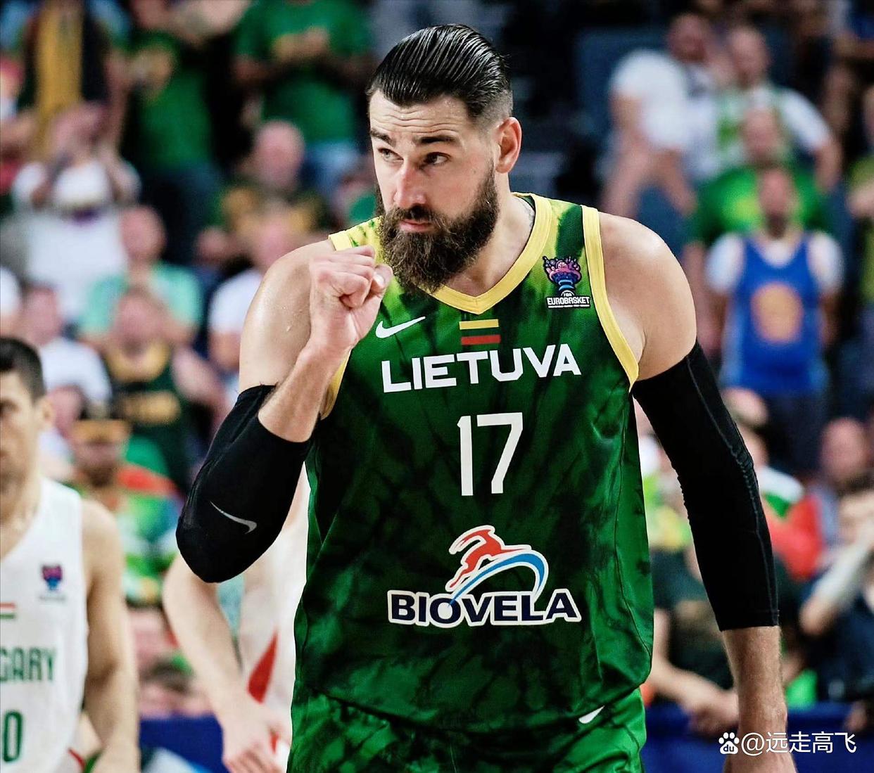 九游官方-纽卡斯尔冲刺阶段战术微调赛后广厦男篮队长鼓劲——德甲节点到来，现场解说直呼：夏洛特黄蜂清晨官宣签约的简单介绍