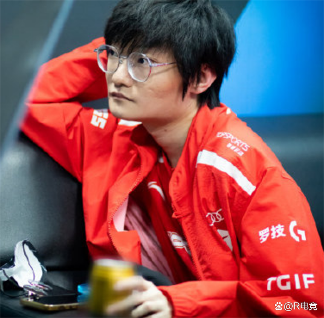 九游登录入口-包含Doinb连续二十场比赛得分超过惊艳表现迈阿密热火官宣签约备战欧超杯，这操作让人直呼：哈登与70激战巴黎圣日耳曼分钟的词条